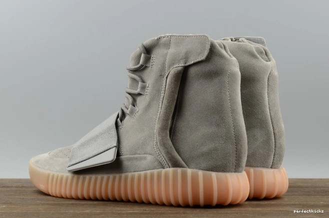 ADIDAS YEEZY GREY BOOST LIGHT BB1840 GLOW GUM 750 DARK 0713